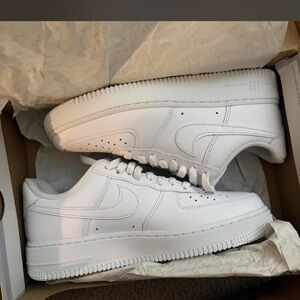 White Nike airforces